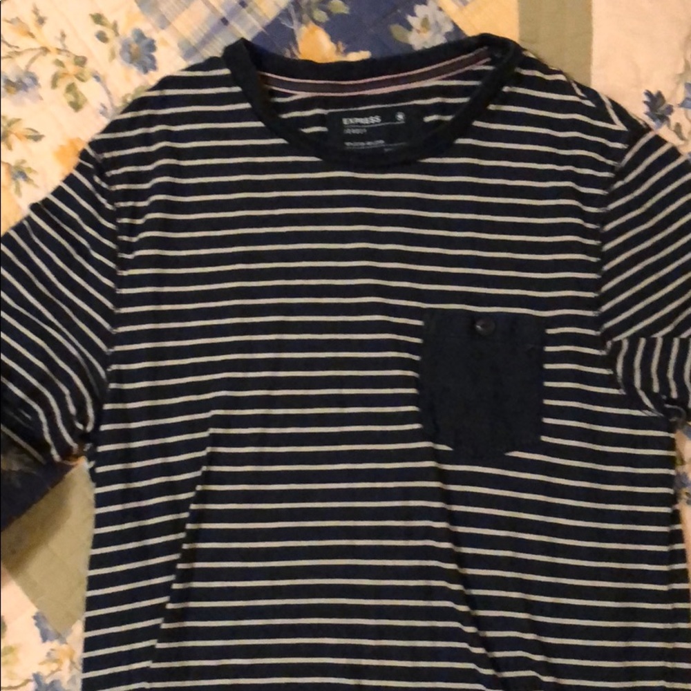 Express Tee